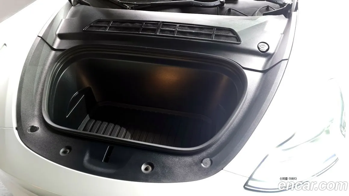 Tesla Model Y 2024 из KR, фото 10