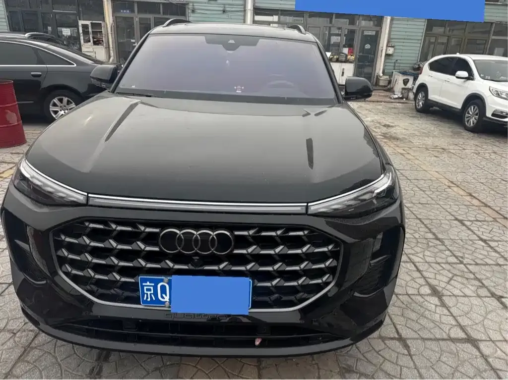 Audi Q6 2023 из CN, фото 2