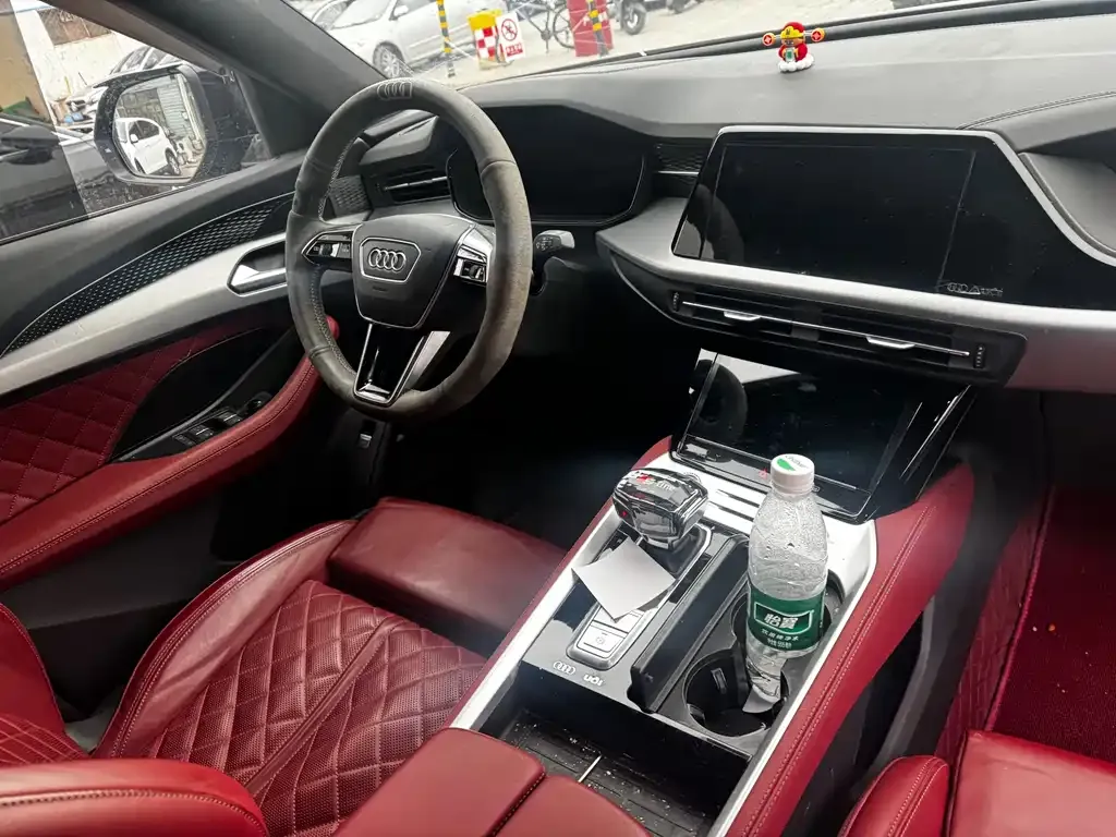 Audi Q6 2023 из CN, фото 6