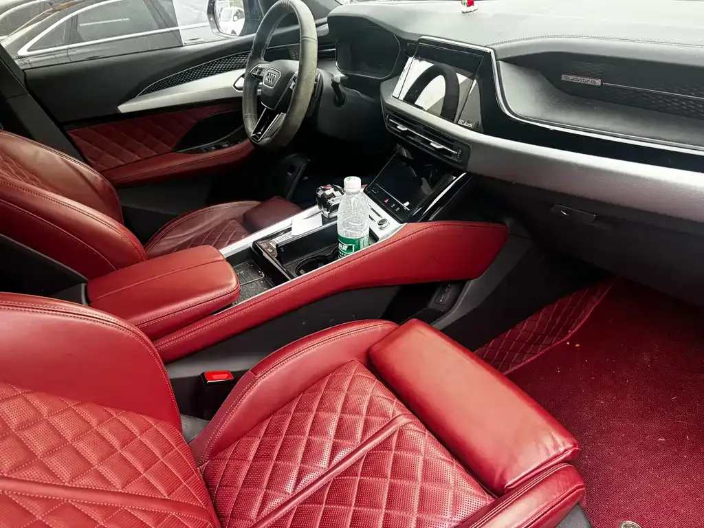 Audi Q6 2023 из CN, фото 8