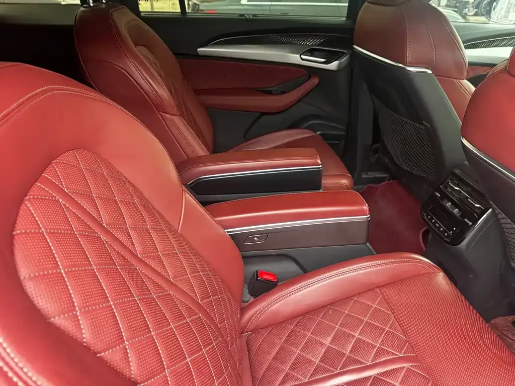 Audi Q6 2023 из CN, фото 5