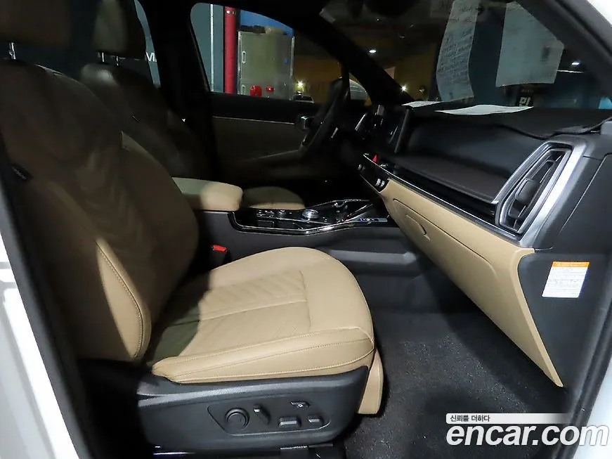 Kia Sorento — фото 10
