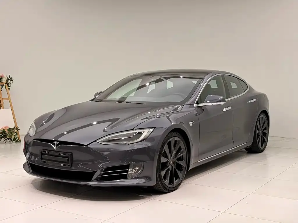 Tesla Model S 2021 из CN, фото 1