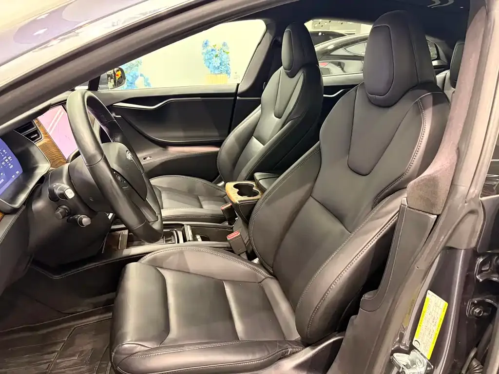 Tesla Model S 2021 из CN, фото 7