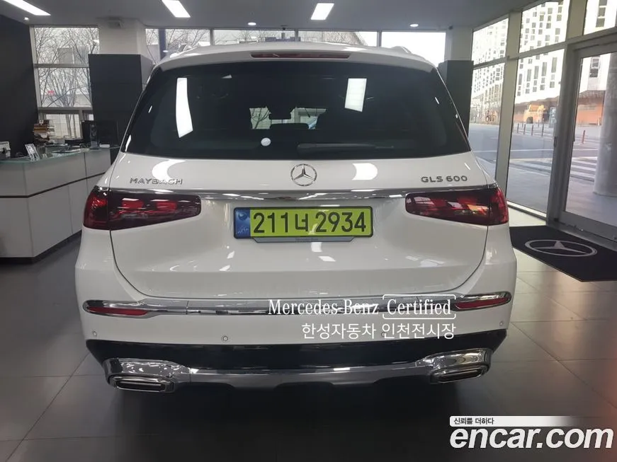 Mercedes-Benz GLS-Class — фото 6