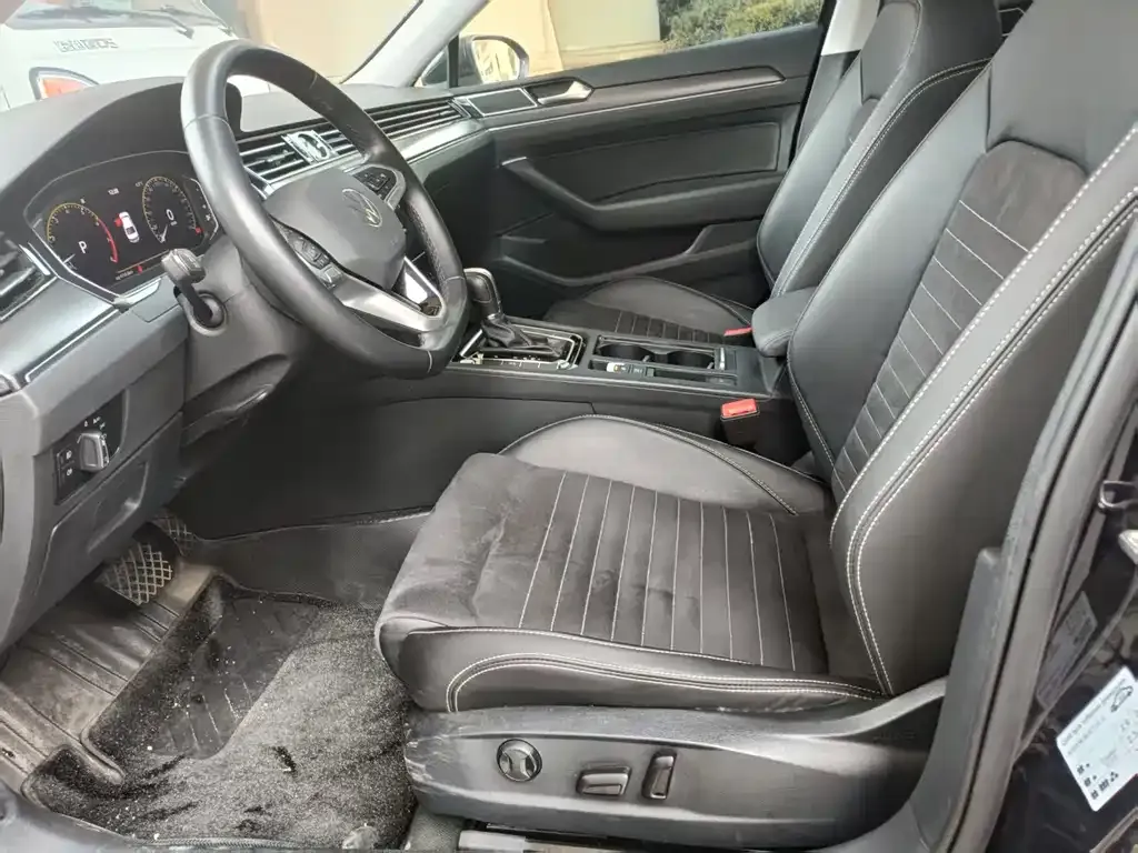 Volkswagen Magotan 2022 из CN, фото 10