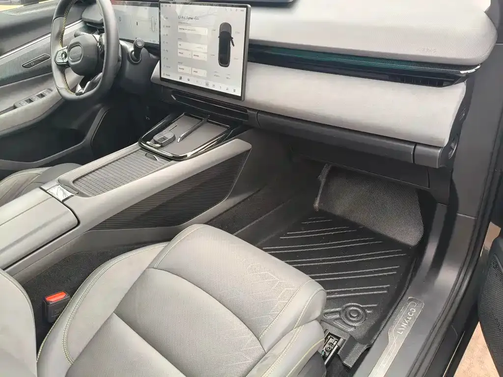 Lynk & Co 08 EM-P 2024 из CN, фото 3