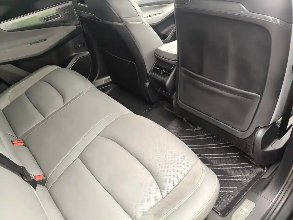 Lynk & Co 08 EM-P 2024 из CN, фото 5