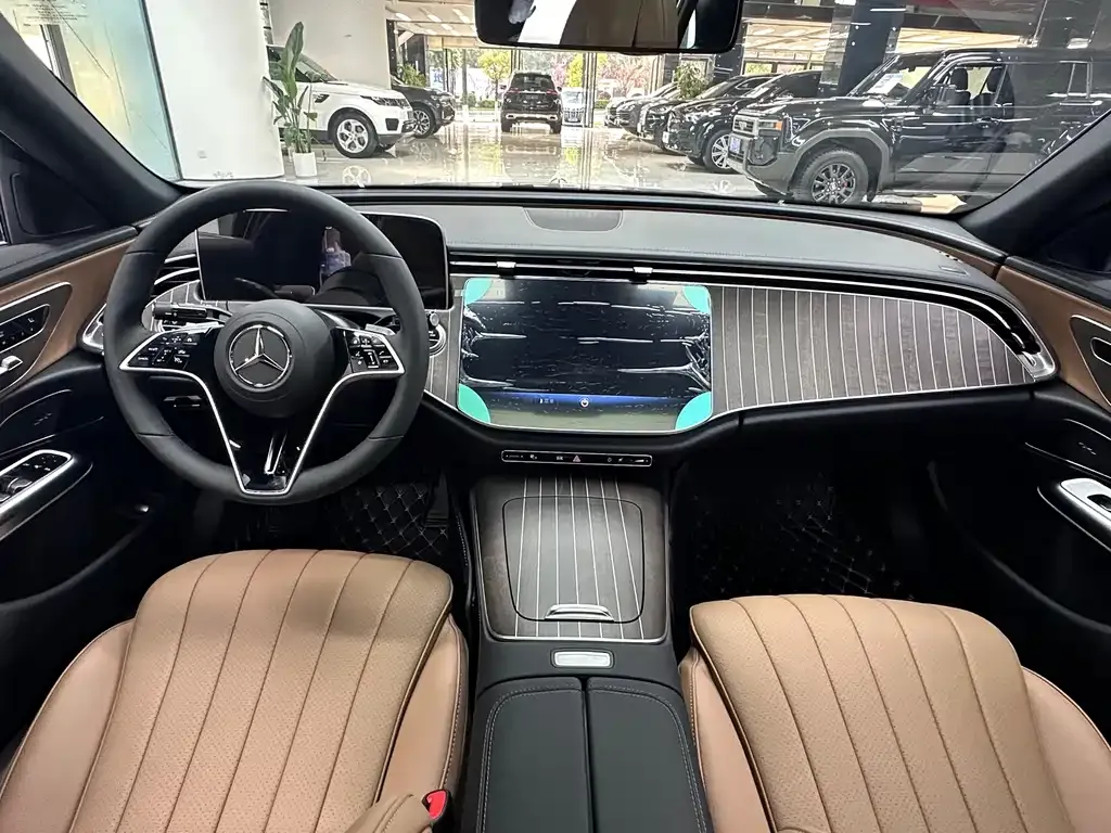 Mercedes-Benz E-Class 2026 из CN, фото 3
