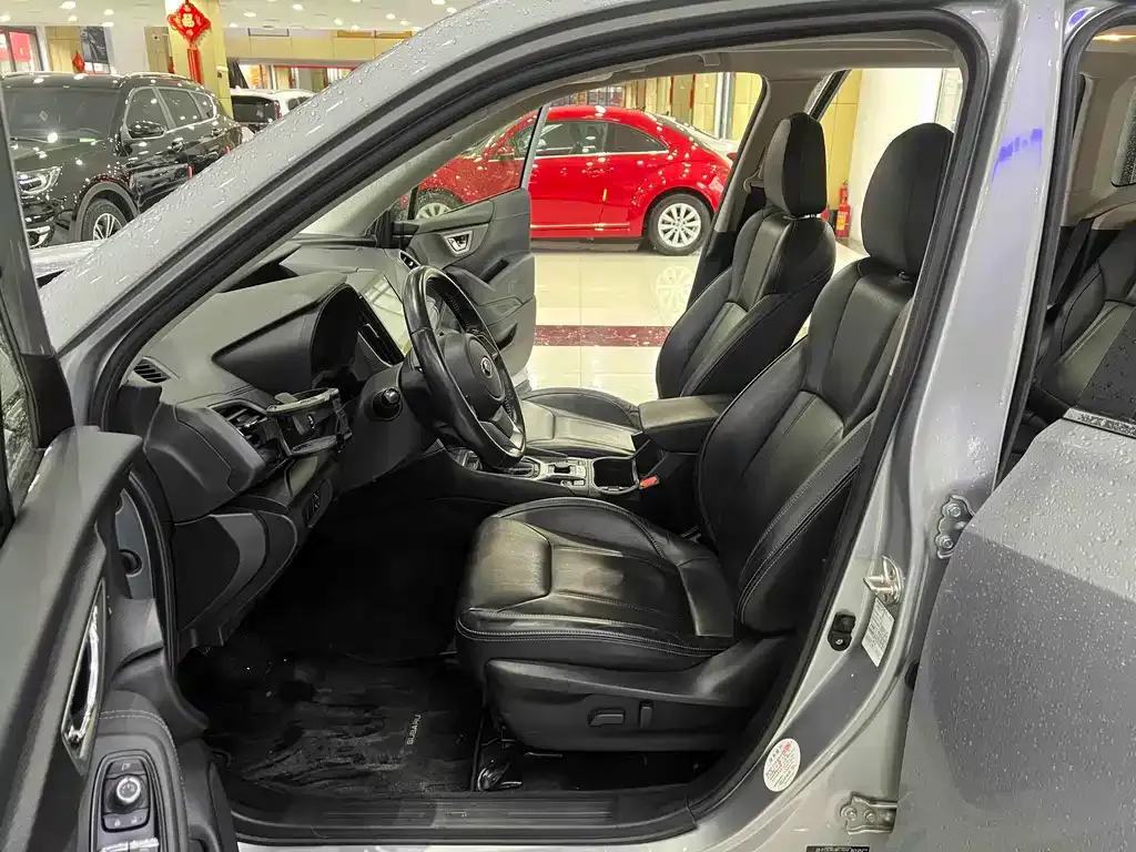 Subaru Forester 2022 из CN, фото 5