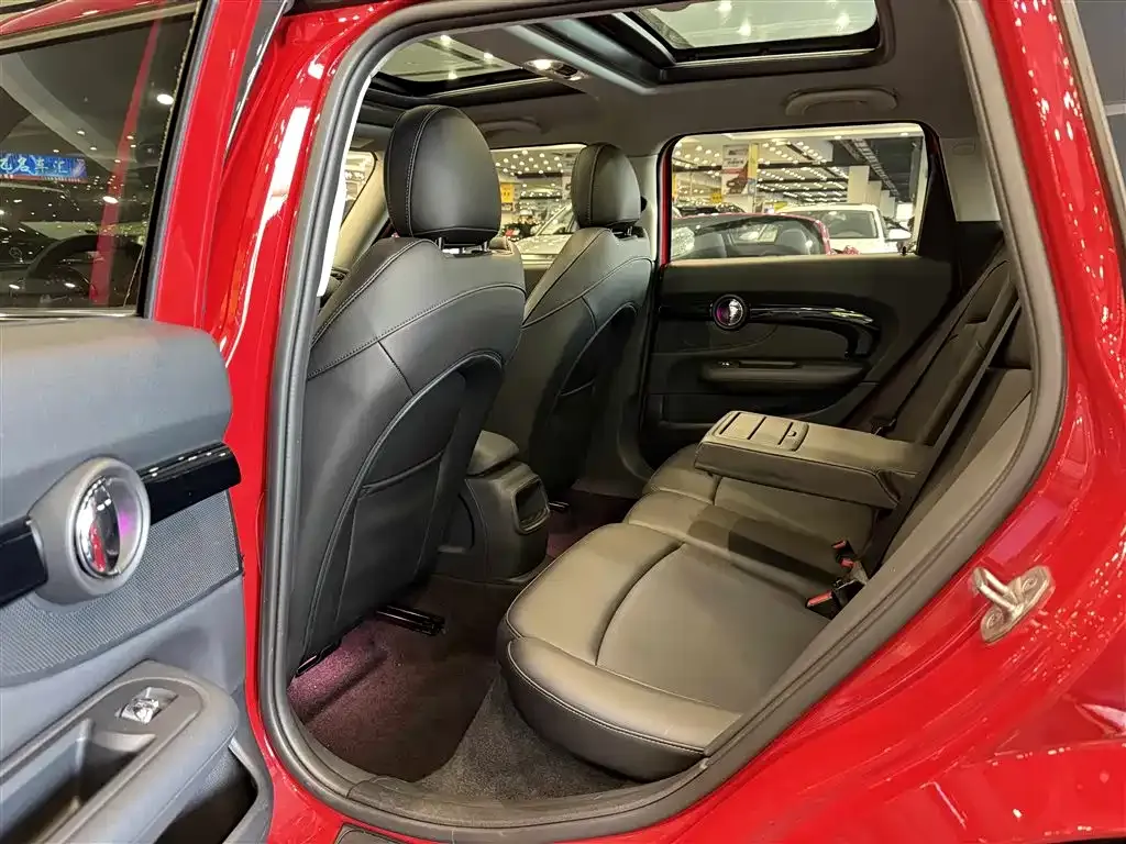 MINI Clubman 2021 из CN, фото 4