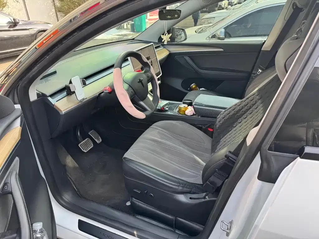 Tesla Model Y 2022 из CN, фото 3