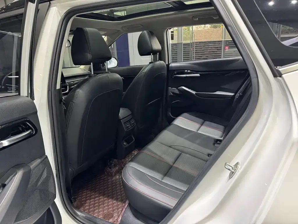 Kia KX3 2022 из CN, фото 4