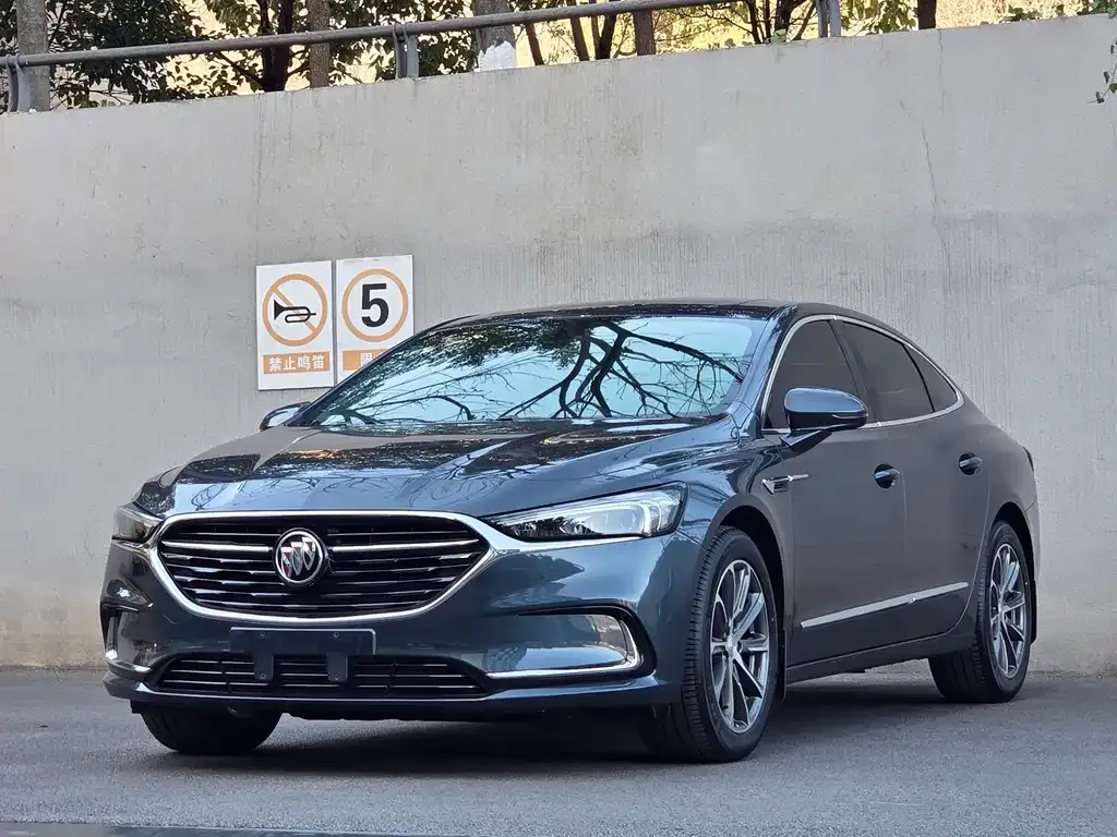 Buick LaCrosse 2022 из CN, фото 1
