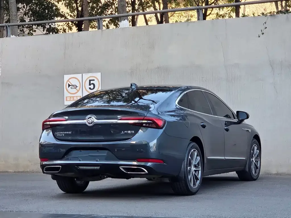 Buick LaCrosse 2022 из CN, фото 5