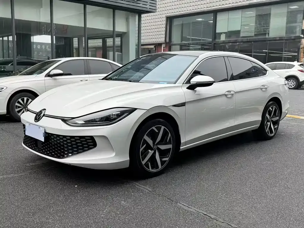 Volkswagen Lamando 2023 из CN, фото 1