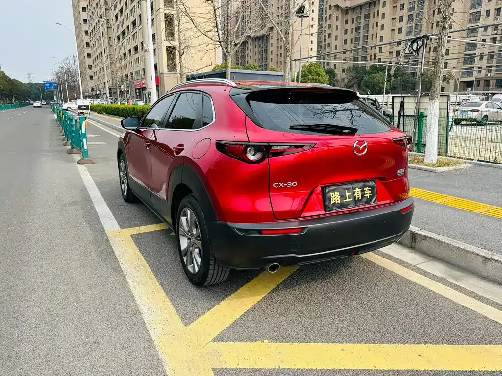 Mazda CX-30 2021 из CN, фото 8