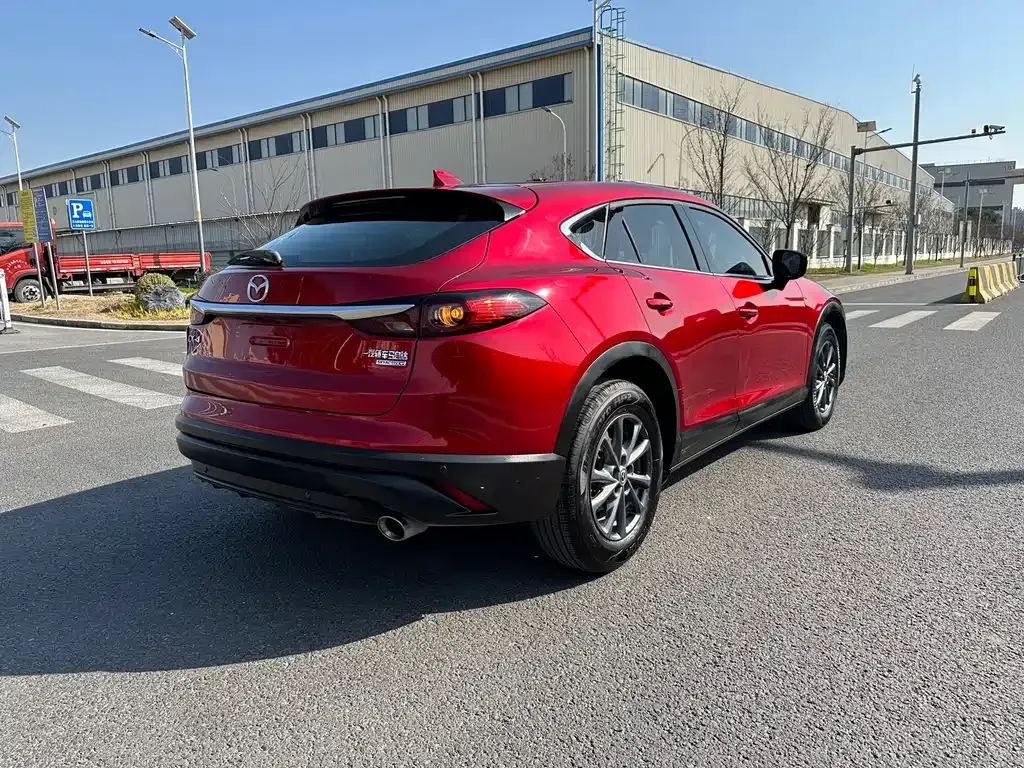 Mazda CX-4 2021 из CN, фото 9