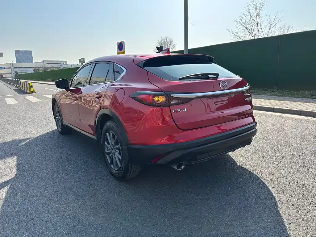 Mazda CX-4 2021 из CN, фото 6