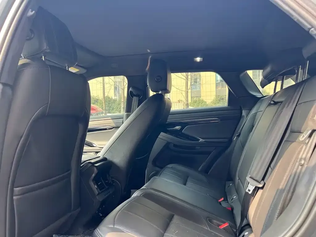 Land Rover Evoque 2021 из CN, фото 9