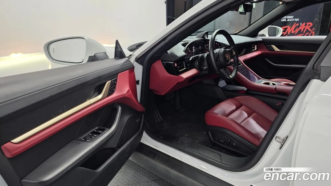 Porsche Taycan 2022 из KR, фото 4