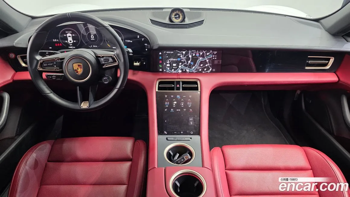 Porsche Taycan 2022 из KR, фото 10