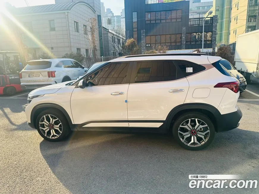 Kia Seltos 2023 из KR, фото 6