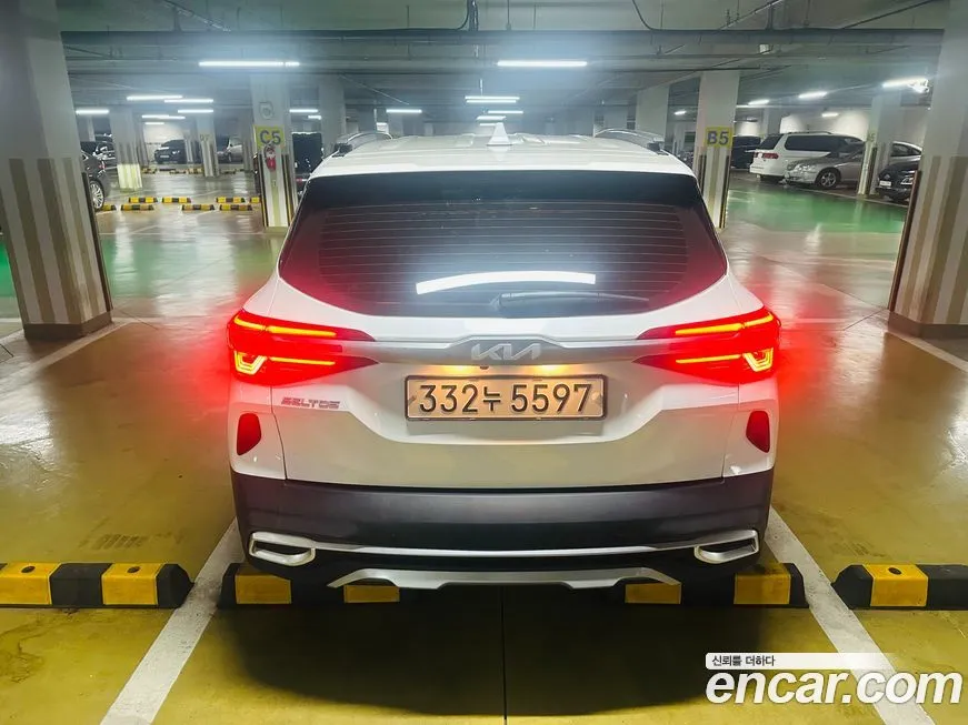 Kia Seltos 2023 из KR, фото 4
