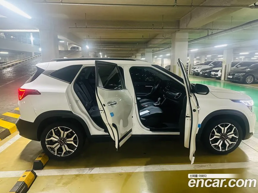 Kia Seltos 2023 из KR, фото 5