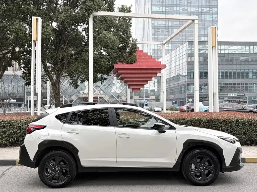 Subaru Crosstrek 2023 из CN, фото 7