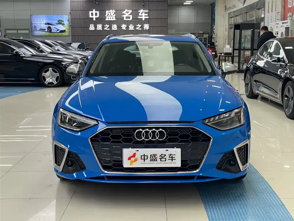 Audi A4 (Import) — фото 8