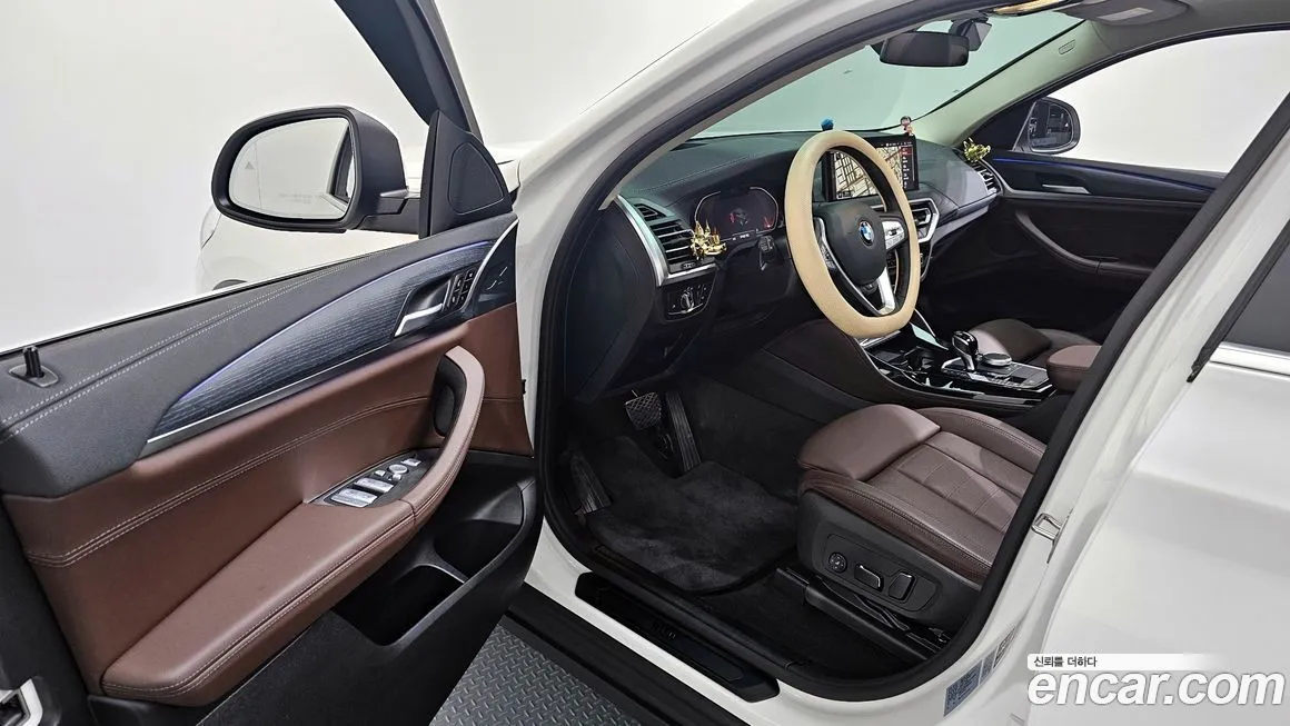 BMW X4 2025 из KR, фото 4