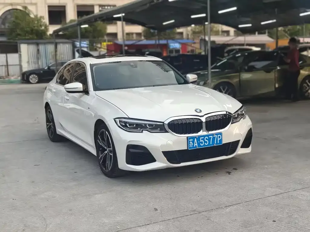 BMW 3 Series 2022 из CN, фото 3