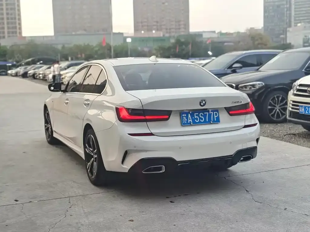BMW 3 Series 2022 из CN, фото 8