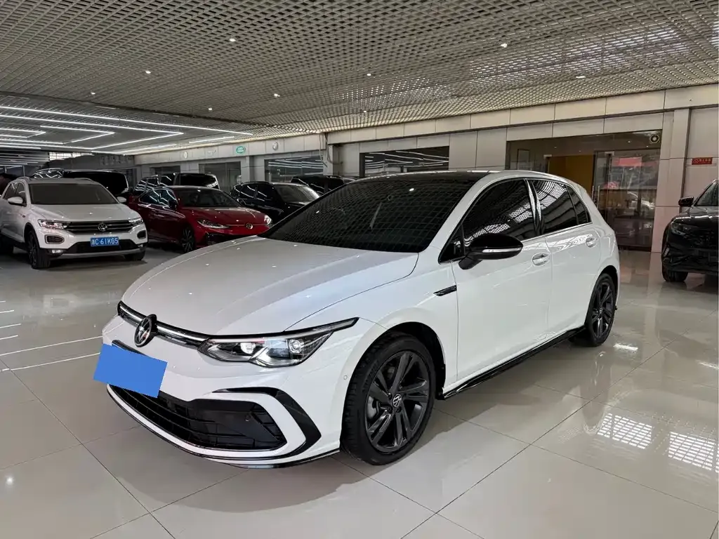 Volkswagen Golf 2022 из CN, фото 1