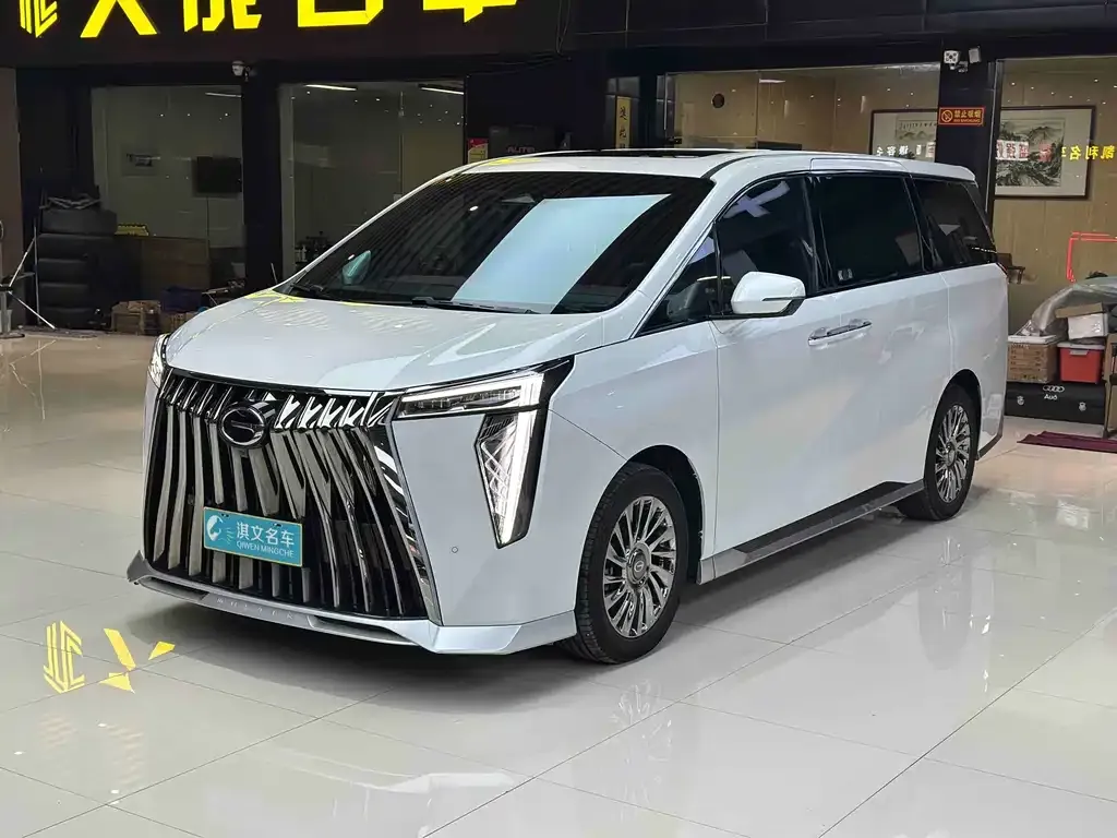 GAC Motor Trumpchi M8