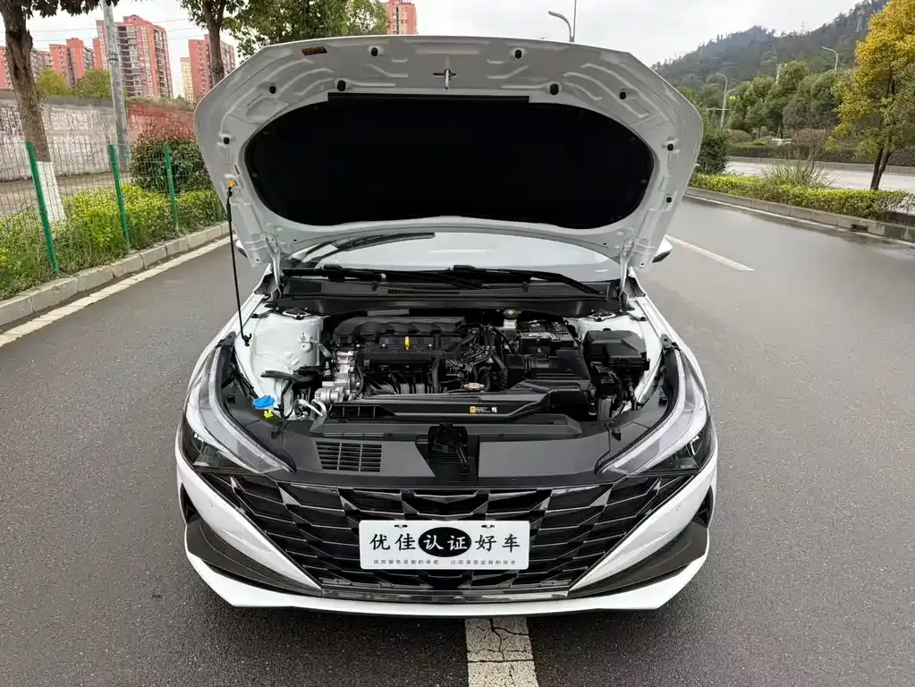 Hyundai Elantra 2023 из CN, фото 3