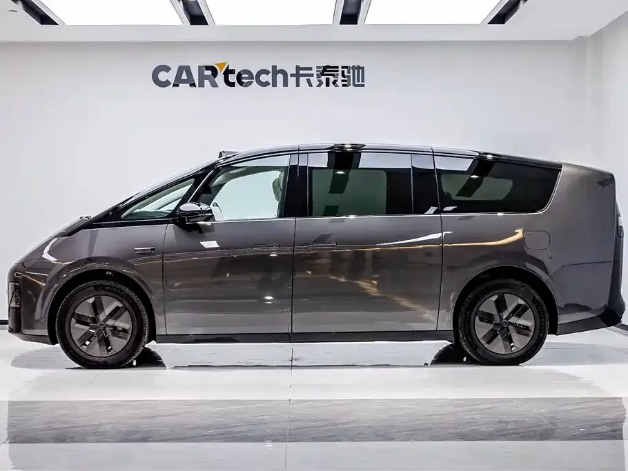 Li Auto MEGA 2024 из CN, фото 8