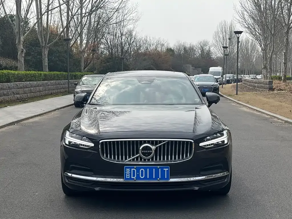 Volvo S90 — фото 6