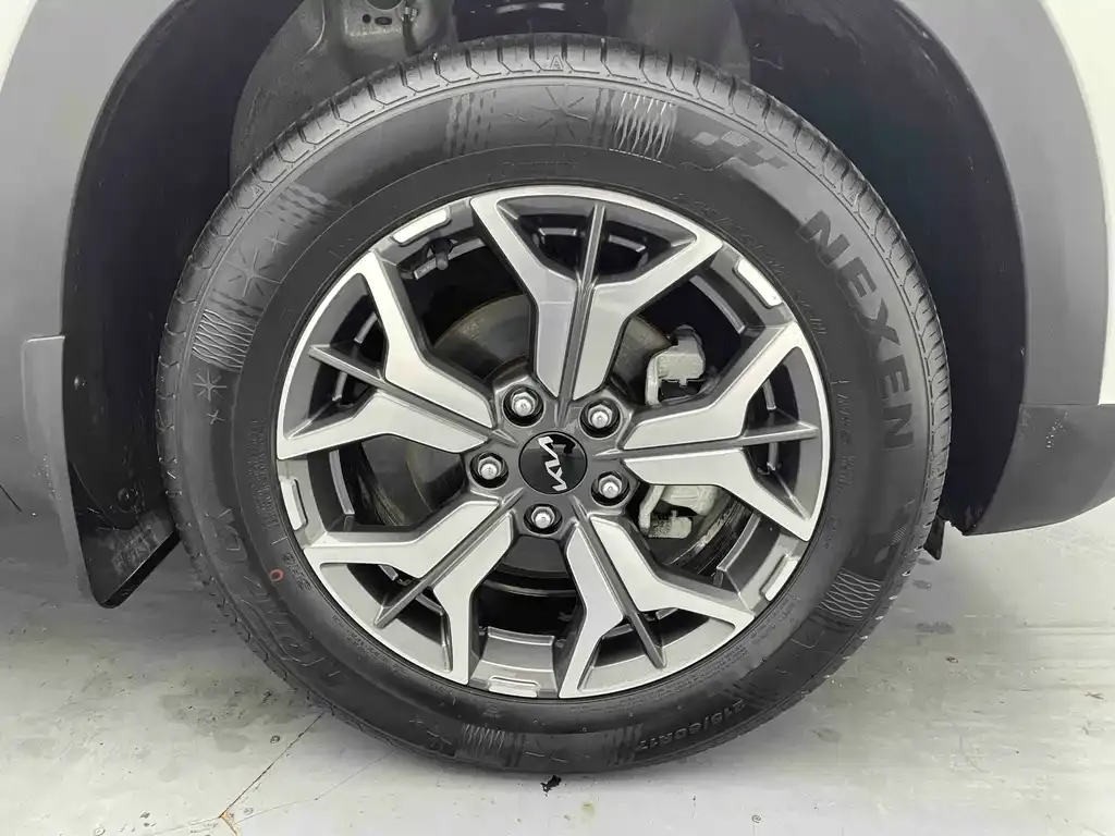 Kia KX3 — фото 8