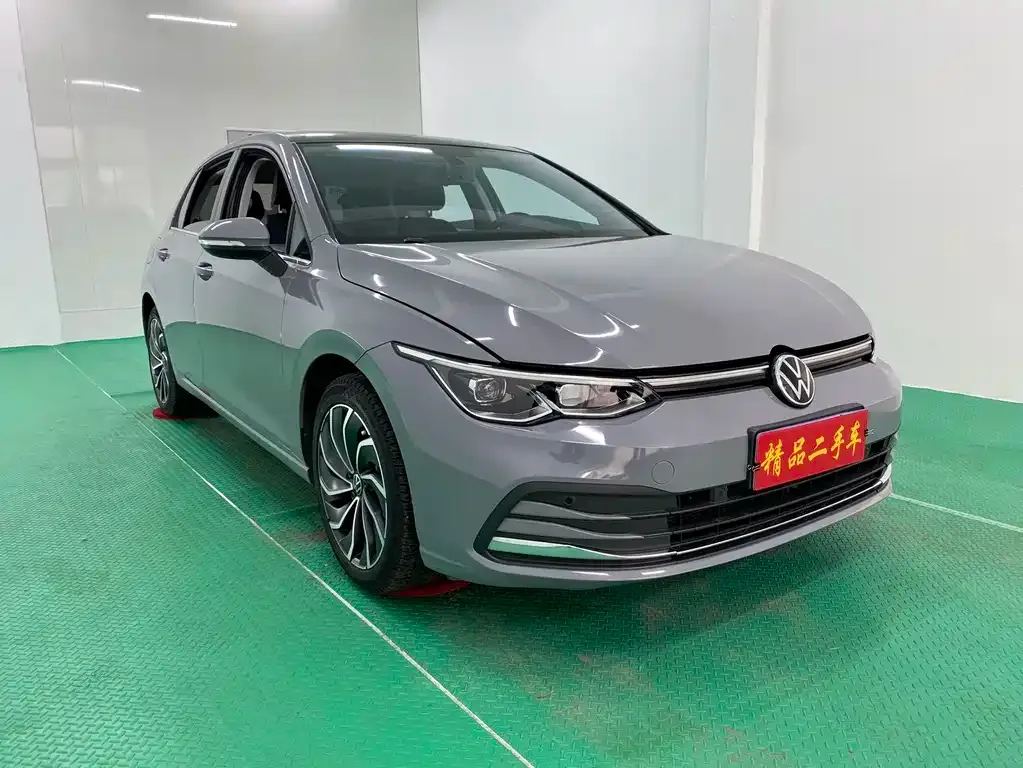 Volkswagen Golf 2021 из CN, фото 3