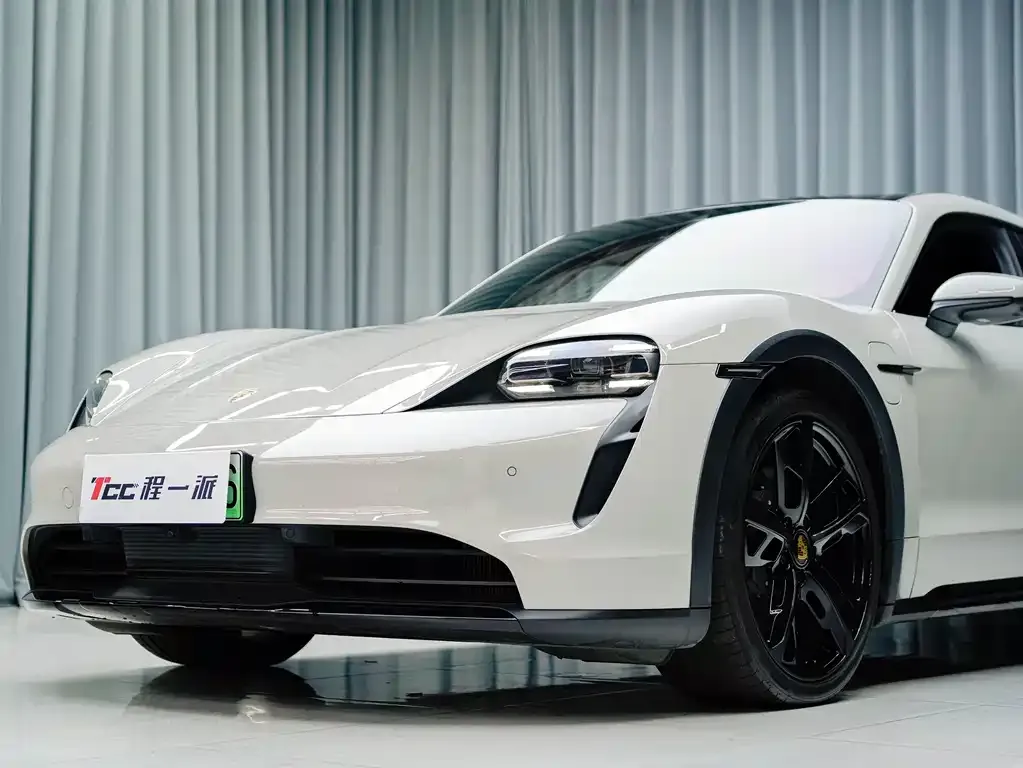 Porsche Taycan 2023 из CN, фото 3