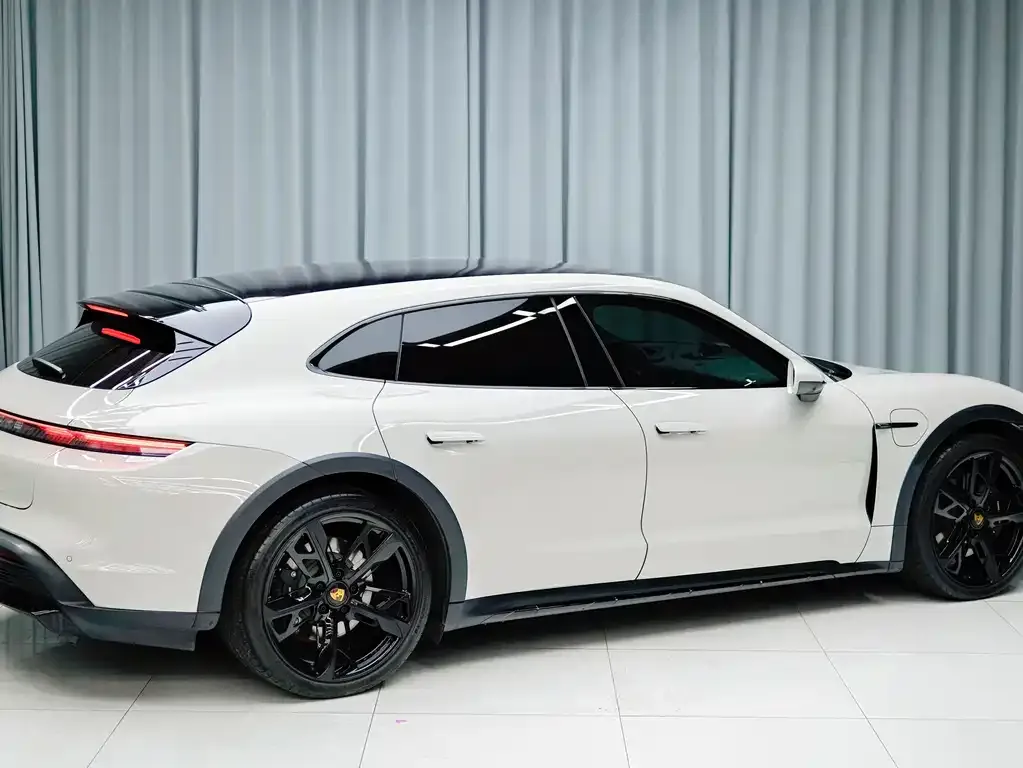 Porsche Taycan 2023 из CN, фото 5