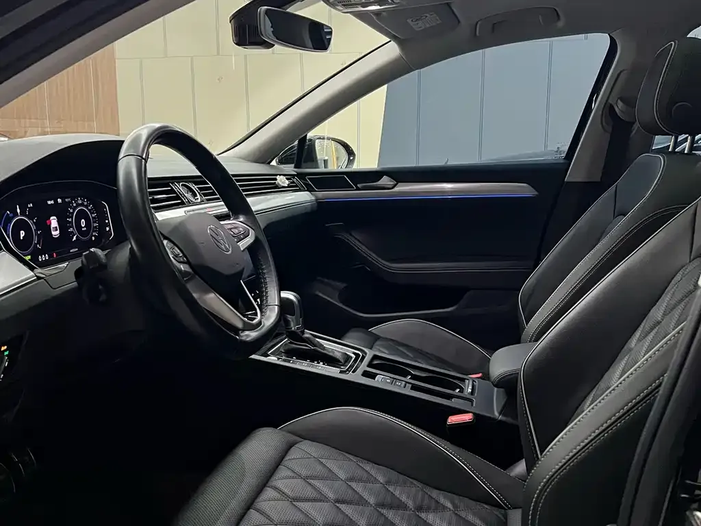 Volkswagen Magotan GTE PHEV 2022 из CN, фото 6