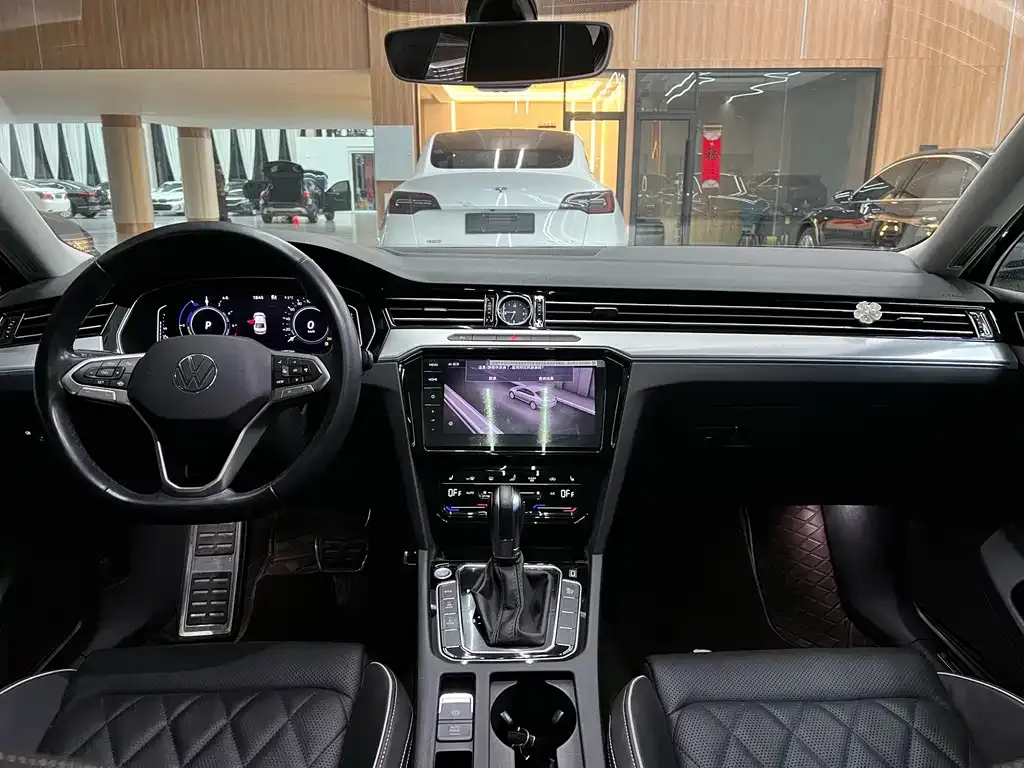 Volkswagen Magotan GTE PHEV 2022 из CN, фото 2
