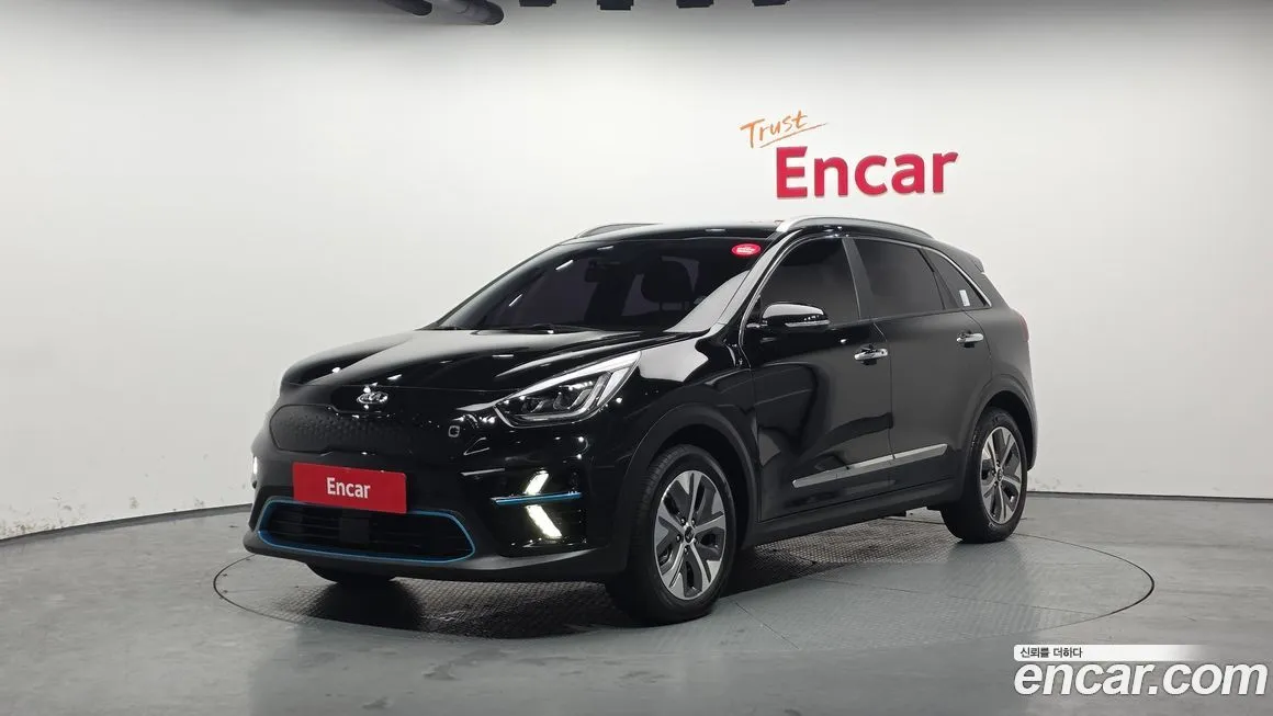 Kia Niro — фото 1