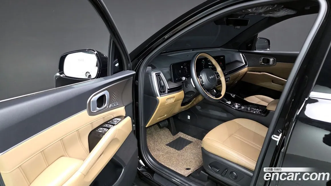Kia Sorento — фото 10