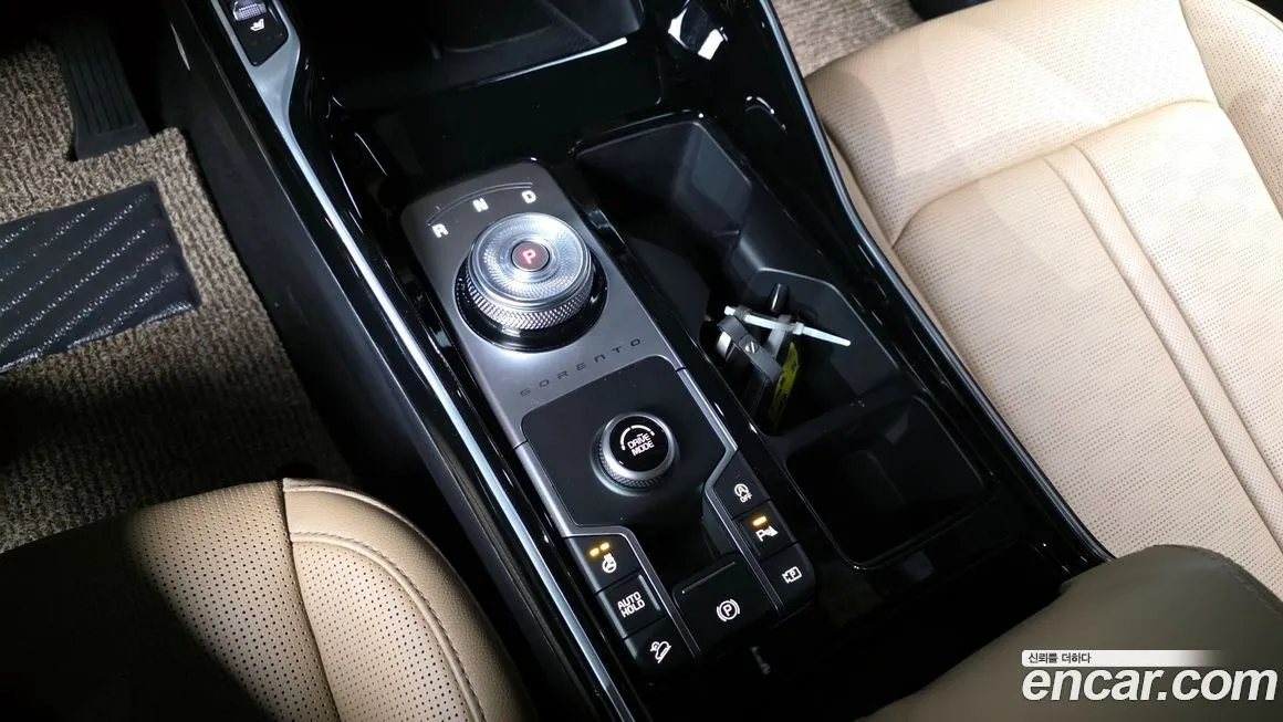 Kia Sorento — фото 2