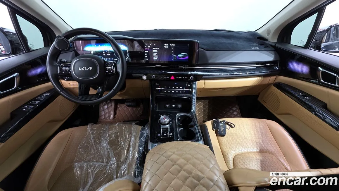 Kia Carnival — фото 4
