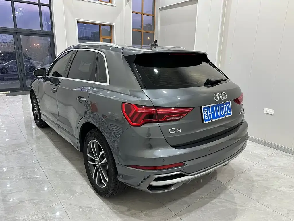 Audi Q3 2022 из CN, фото 2
